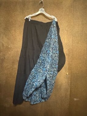 Maxi Skirt with Blue Floral Print. Reversible - Women's Long Skirt